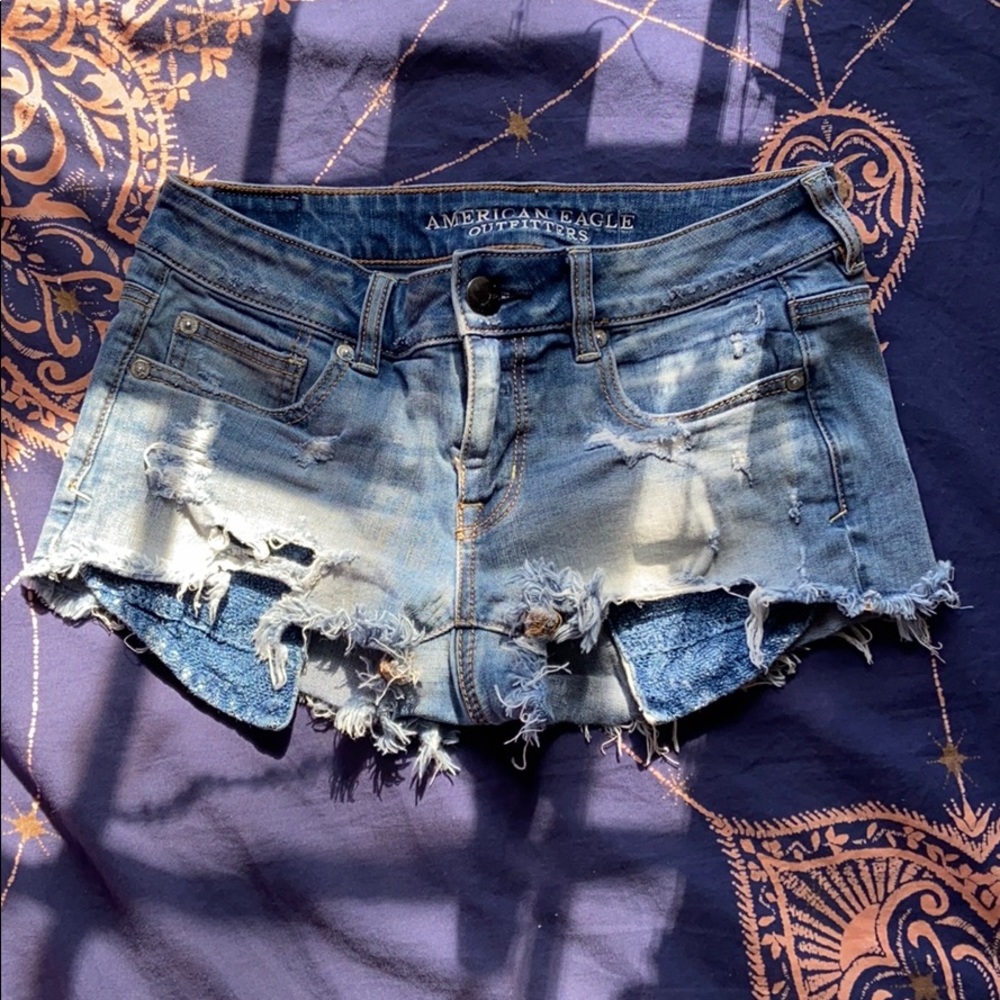 AEO shorts